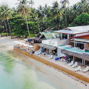 Lipa Lodge Beach Resort Липа Ной Exterior photo