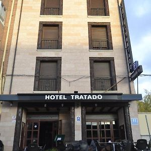 Hotel El Tratado Тордесиляс Exterior photo