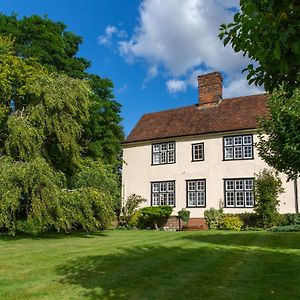 Pounce Hall -Stunning Historic Home In Rural Essex Сафрън Уолдън Exterior photo