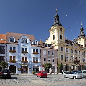 Hotel City Pisek Exterior photo