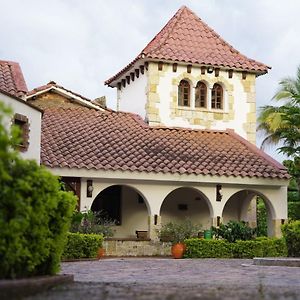 Hotel Chalet El Castillo By Majuva Армения Exterior photo