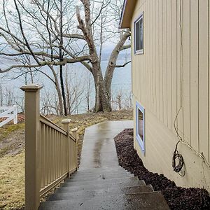 Live Laugh Lake Villa Rushville Exterior photo