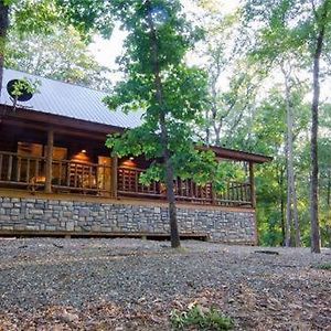 Forest Edge Cozy Cabin Fire Pit Броукън Боу Exterior photo