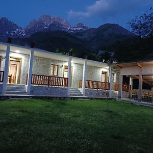 Buni Shqipes Villa Тет Exterior photo