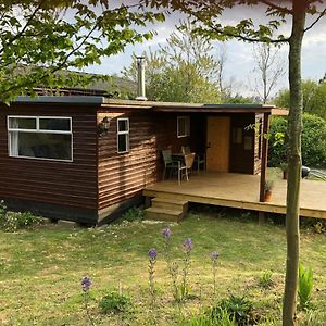 Cozy And Peaceful Cabin 15 Mins From Lyme Regis Villa Брайдпорт Exterior photo