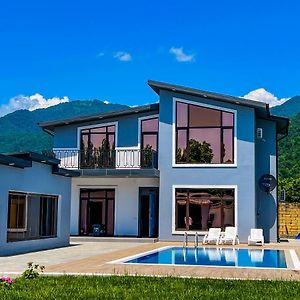 Qafqaz Aspen Deluxe Villa Габала Exterior photo
