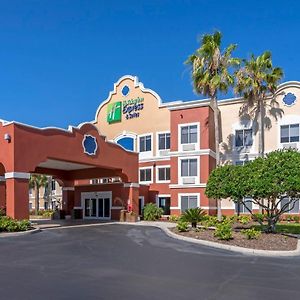 Holiday Inn Express Hotel & Suites - The Villages, An Ihg Hotel Exterior photo