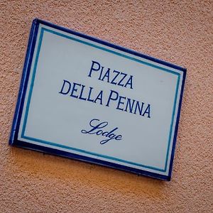 Piazza Della Penna Lodge Гуардиагреле Exterior photo