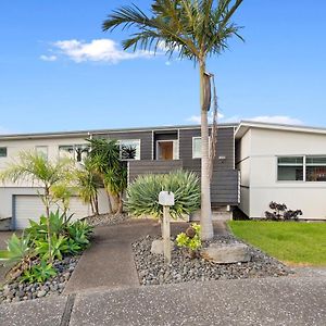 The Nautical Bach - Mangawhai Heads Holiday Home Exterior photo