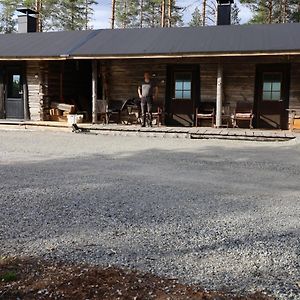 Kainuun Luontoretket Hotel Хоса Exterior photo