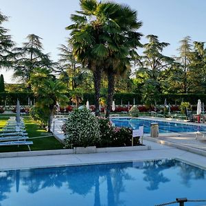 Best Western Plus Hotel Modena Resort Формиджине Exterior photo