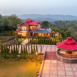 Stayvista At Dhauladhar House - Luxurious Chateau In Kangra Дхарамсала Exterior photo