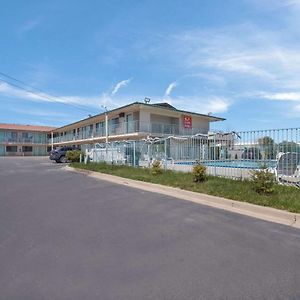 Econo Lodge Якима Exterior photo