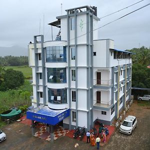 Shree Vinayaka Residency Villa Māvalli Exterior photo