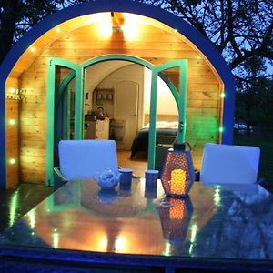 Orchard Farm Luxury Glamping Villa Глостънбъри Exterior photo