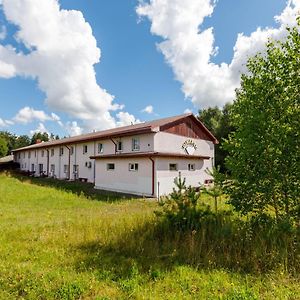 Viesu Nams “Dimantu Ferma” Hotel Ikšķile Exterior photo