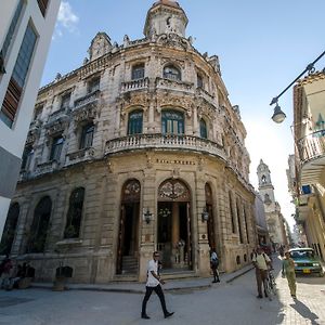 Hotel Raquel Хавана Exterior photo