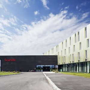 Scandic Oslo Airport Hotel Гардермуeн Exterior photo