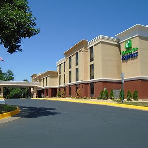 Holiday Inn Express Hotel & Suites Midlothian Turnpike, An Ihg Hotel Ричмънд Exterior photo