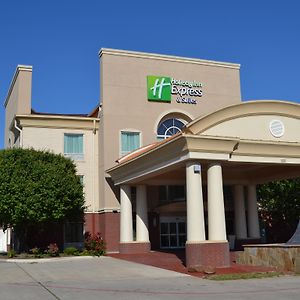 Holiday Inn Express Hotel & Suites Gainesville, An Ihg Hotel Exterior photo