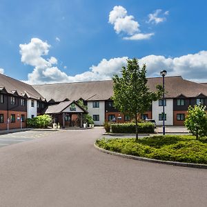 Holiday Inn Express Colchester, An Ihg Hotel Exterior photo