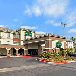 La Quinta By Wyndham Las Vegas Redrock/Summerlin Hotel Exterior photo