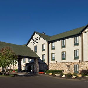 Hampton Inn Kansas City The Legends Exterior photo