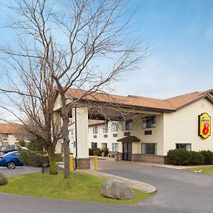 Super 8 By Wyndham Hebron Lowell Area Hotel Exterior photo