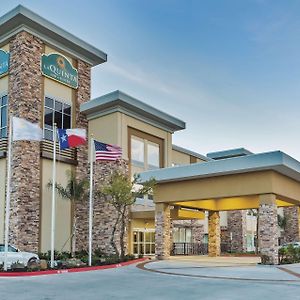 La Quinta By Wyndham Rockport - Fulton Hotel Exterior photo