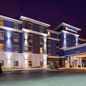 Best Western Plus Laredo Inn & Suites Exterior photo