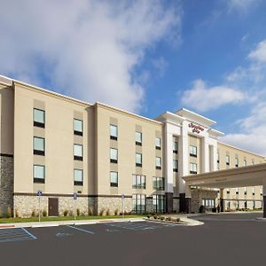 Hampton Inn Сайкстън Exterior photo