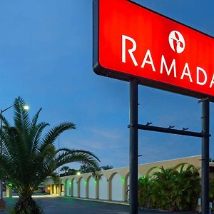 Ramada By Wyndham Лейк Плесид Exterior photo