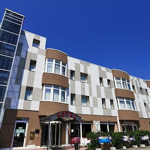 Hotel Formula & Puravita Spa Розолина Exterior photo