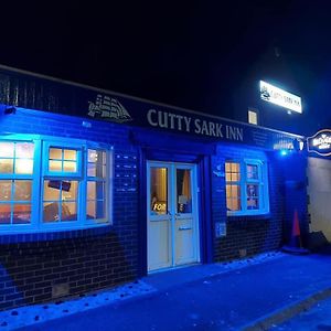 Cutty Sark Inn Аймът Exterior photo