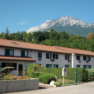 Kyriad Grenoble Sud - Seyssins Hotel Exterior photo