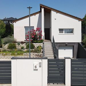 White Column House Apartment Diosd Exterior photo