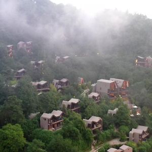 Kavya Himalayas Hotel Нагаркот Exterior photo