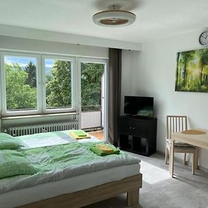Ruhiges Und Klimatisiertes Apartment Щутгарт Exterior photo