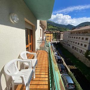 Apartaments Sant Antoni Рибес де Фресер Exterior photo