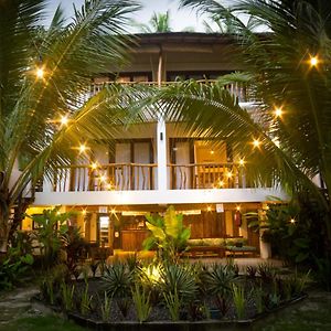 Lagkaw Siargao Villas Хенерал Луна Exterior photo