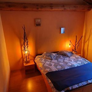 Aux Etoiles De Moranges Bed & Breakfast Saint-Germain-l'Herm Exterior photo