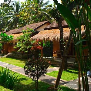 Waroeng Senaru Hotel Exterior photo