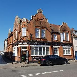 Shakers Inn Харуич Exterior photo