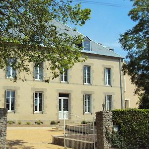 Maison Marie Barrault Hotel Лес Хербиерс Exterior photo