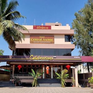 Hotel Central Avenue Sāngli Exterior photo