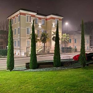 Hotel Villa Маранело Exterior photo