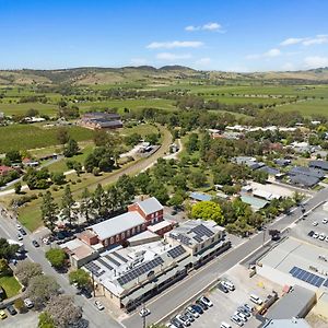 The Tanunda Club Guest Suites Exterior photo