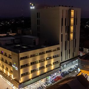 Hoteles Piedra Alta By De Los Perez San Andrés Tuxtla Exterior photo