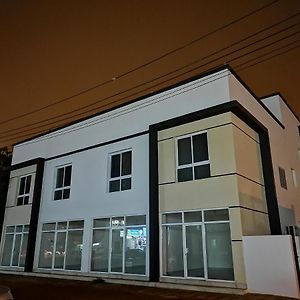 Shkk Alsada Llaigar Aparthotel Салалах Exterior photo