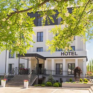 Hotel Przy Solankach Grudziądz Exterior photo